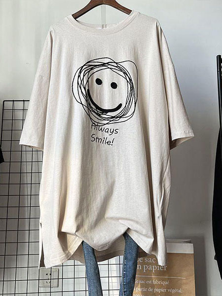 アルファベット スリット プリント 着痩せ効果 体型をカバー Tシャツ